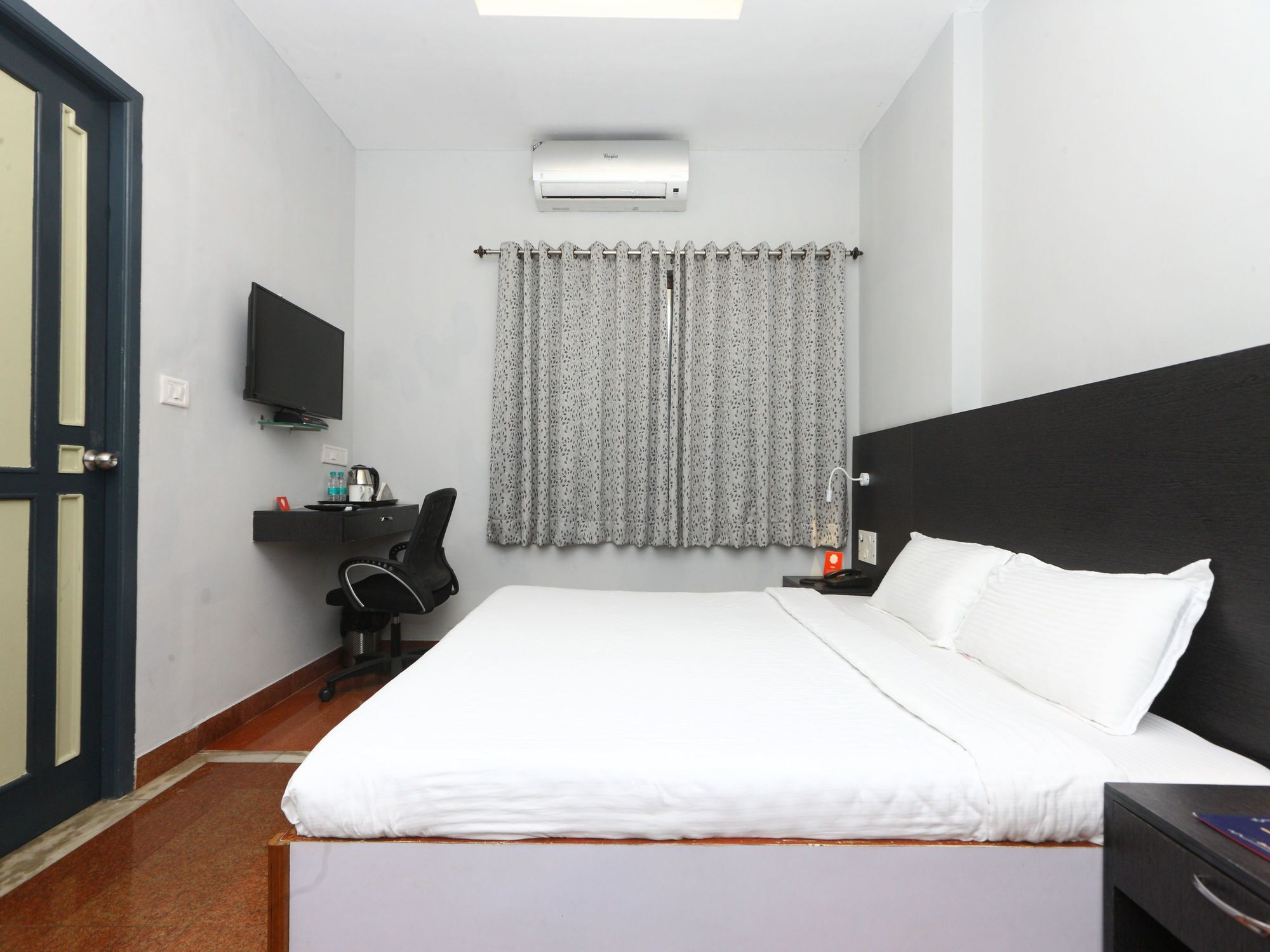 Oyo 9655 Hotel Grace Residency Chennai Exterior photo
